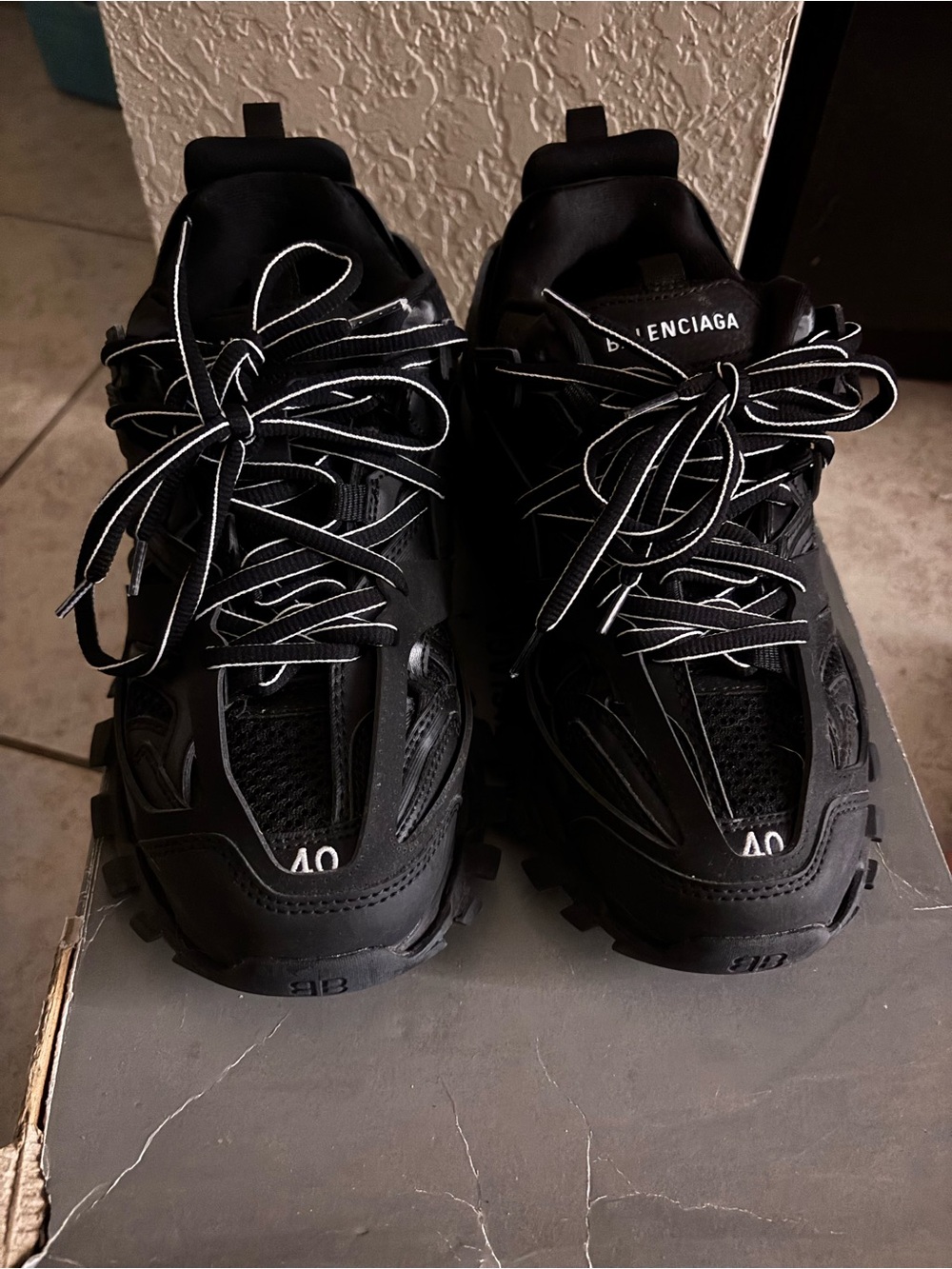 led balenciaga runners